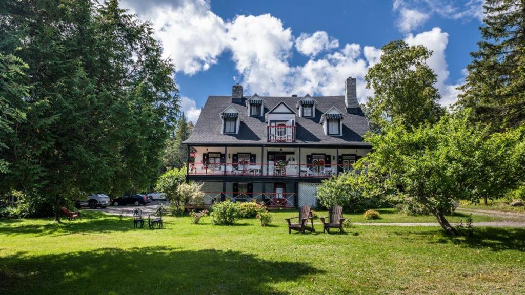 Auberge La Chatelaine La Malbaie Ngoại thất bức ảnh